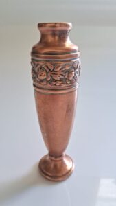 Leia mais sobre o artigo Vaso Floreiro