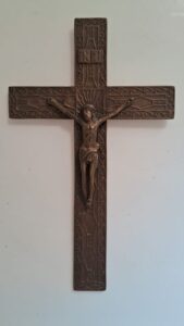Leia mais sobre o artigo Crucifixo