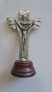 Leia mais sobre o artigo Crucifixo