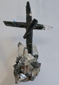 Leia mais sobre o artigo Crucifixo