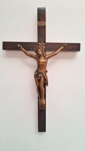 Leia mais sobre o artigo Crucifixo
