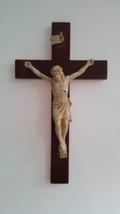 Leia mais sobre o artigo Crucifixo