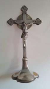 Leia mais sobre o artigo Crucifixo
